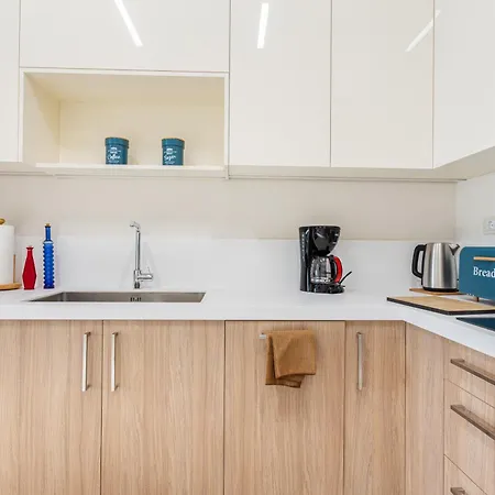 Gallery Art Chania Crete * خانيا