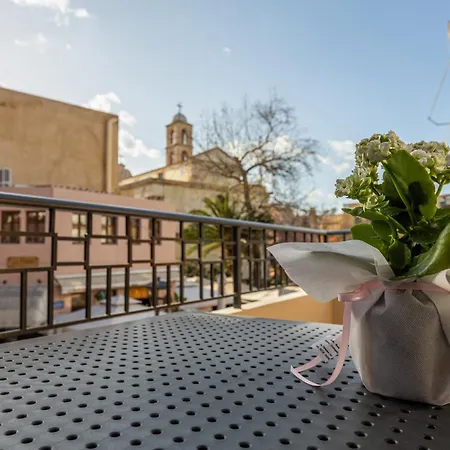 Gallery Art Chania Crete شقة