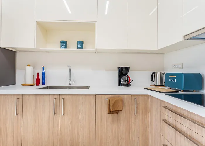 Gallery Art Chania Crete * خانيا