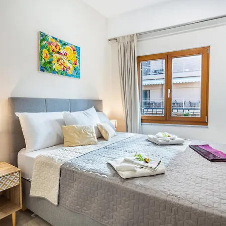 Gallery Art Chania Crete * La Canea