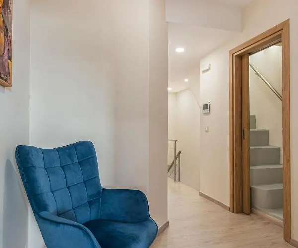 Gallery Art Chania Crete *